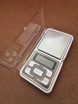 Digital mini vaha + flambovacia pistol  6€ - 3