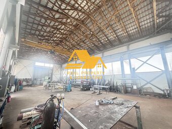 Prenajmem priemyselný areál s 2 výrobnými halami v obci Zemn - 3