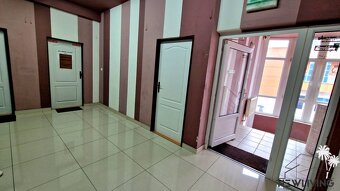 OBCHODNÁ BUDOVA v Topoľčanoch - investičná príležitosť - 3