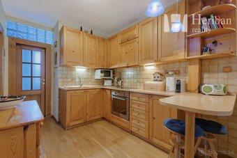 3izb.byt,79m2,s parkovacím miestom,Komenského ul,Staré Mesto - 3