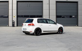 Volkswagen Golf 1.8 TSI 2010 - 3