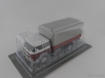 Škoda 706 RT, Robur LO3000 1/43 - 3