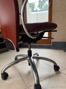 Kancelárska stolička - Vision M - 3