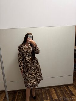 Kabát s leopardím vzorom - 3