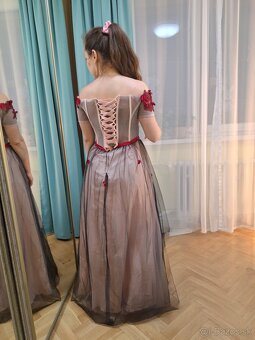 Nove plesove saty S-M vhodne aj na maskarny bal - 3