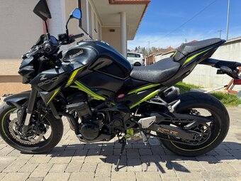 Kawasaki Z900 - 3