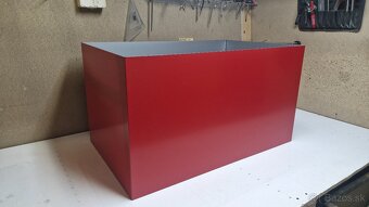 VEĽKÉ PODSTAVCE ALUCOBOND - 3