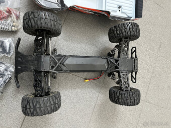 1/8 Team Corally Mammonth XP striedavý motor - 3