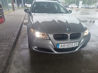 BMW rad 3 318 i E91 facelift - 3