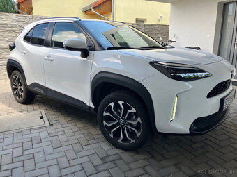 Toyota Yaris Cross 1.5 Hybrid Comfort Style Tech Best AWD-i - 3