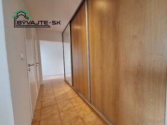 Trojizbový byt na prenájom v centre mesta Prievidza - 3