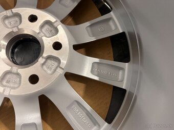 original Vw Passat B8 r17 5x112 London 3G0601025D - 3