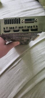 ASUS GTX 1060 6GB turbo - 3