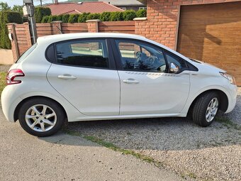 Predám Peugeot 208 1.2 puretech - 3