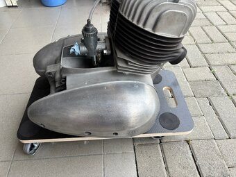 Predam motor jawa 350 360 - 3