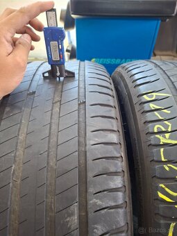 255/45R19 Michelin Continental - 3