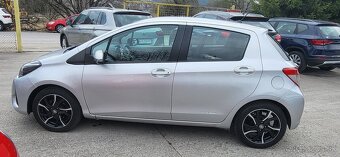 Toyota Yaris 1.0i rok 2012 naj.130000 km - 3