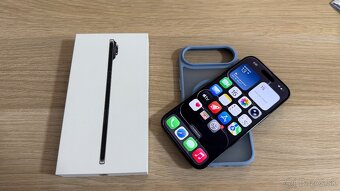 Vymenim iPhone Air 256gb ciernej farby zaruka 2 roky Telekom - 3