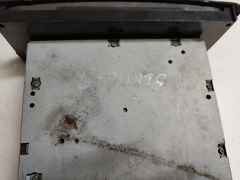 autoradio FIAT GRANDE PUNTO 7646328316 30€ - 3