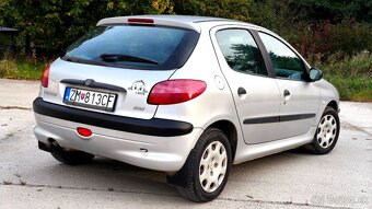Peugeot 206 1.1 benzín - 3