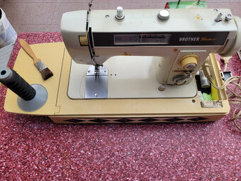 Brother Pacesetter 607 - 3