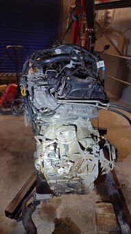 Motor Mercedes B200 651 - 3