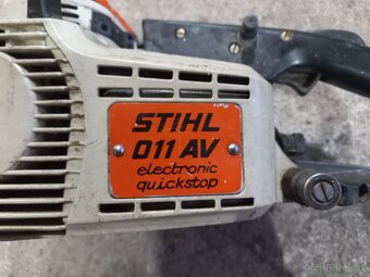 Stihl 011 AV - 3