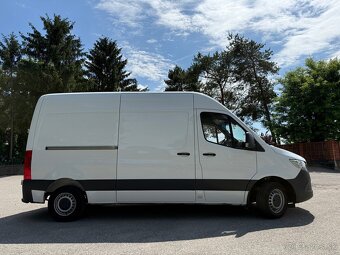 Mercedes-Benz Sprinter 211 - 3
