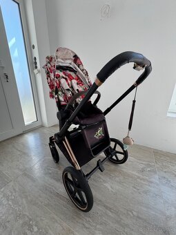 Cybex Priam Spring Blossom - 3