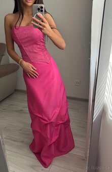 Spoločenské cyklamenové šaty - 3