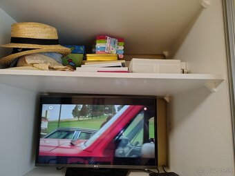 Televízor LG uhlopriečka 81 CM - 3