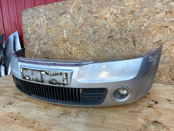 PRODÁM PŘEDNÍ NÁRAZNÍK ŠKODA OCTAVIA II RS - 3