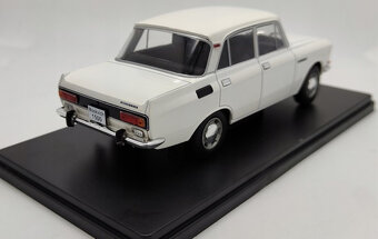 Moskvich 1500 1:24 - 3