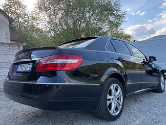 Mercedes-Benz E trieda Sedan 220 CDI Blue Elegance A/T - 3