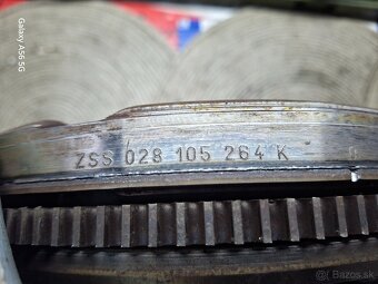 Zotrvačník Oct.1- Luk 028105264K. - 3