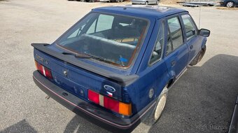 Ford Escort 1.3 rok 1986 - 3