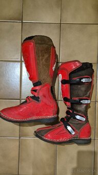 Predam cizmy HEBO a prilba FOX v3 - 3