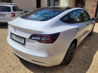 Predám elektro auto TESLA model 3 dual motor, 6/2021 - 3