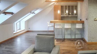 2-izb. byt, KRÁSNY VÝHĽAD, BA. Staré Mesto, Vajanského ul. - 3