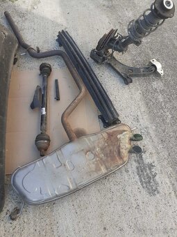 Volswagen Golf 5 1,9 tdi. - 3