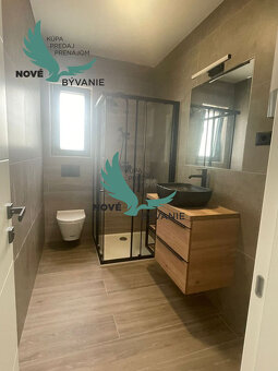 Luxusná novostavba len 70m od mora s výhľadom na more v Chor - 3