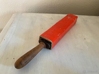 RETRO OSTRIČ NA BRITVU - 3