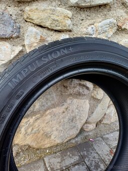 Letné pneu 205/50 R17,93V - 3