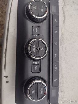 Ovládanie a rádia Octavia 3 - 3