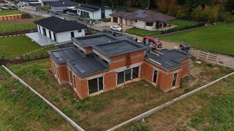 Rodinný dvojdom - 3