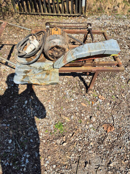 Poľnohospodárska technika/Historické stroje/Motory - 3