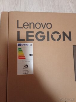 Monitor LENOVO 27" - 3