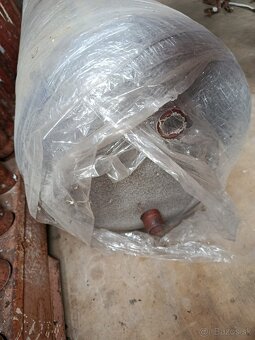 Predám 80l bojler - 3