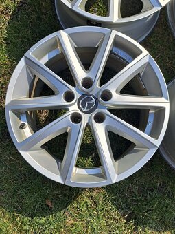 Elektrony Mazda 17 - 5x114,3 - 3