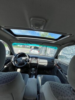Predám Mazda 626 - 3